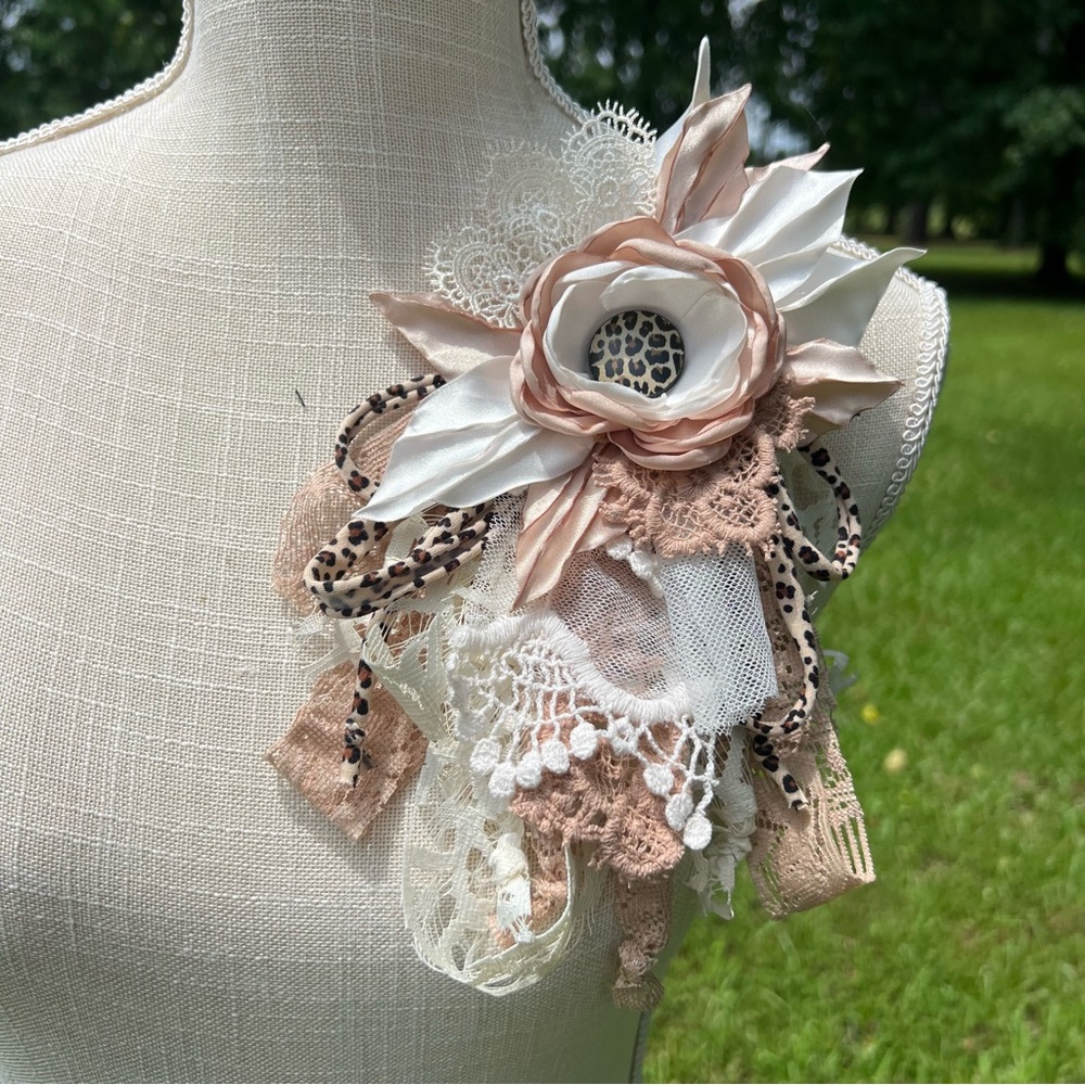 MEDIUM SIZED • Scrappy Fabric Flower Pin